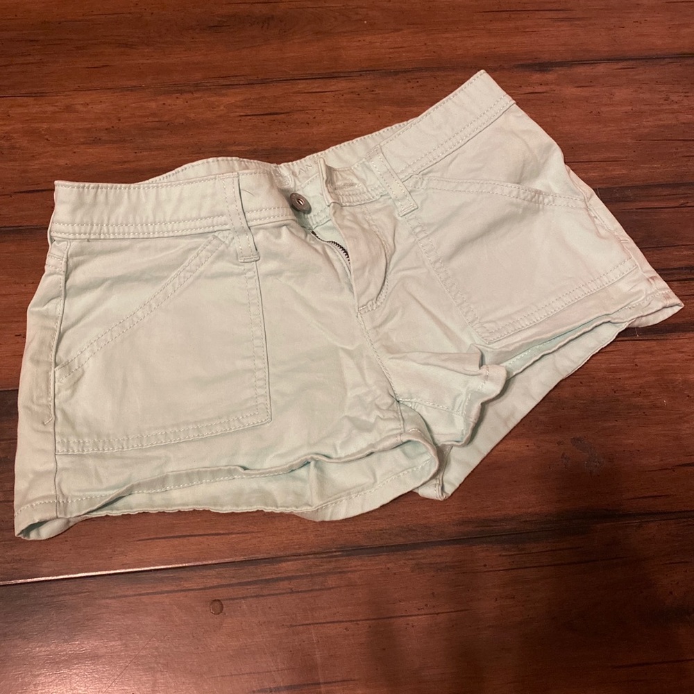 3/$20🍋Arizona Jean Co. Light blue shorts